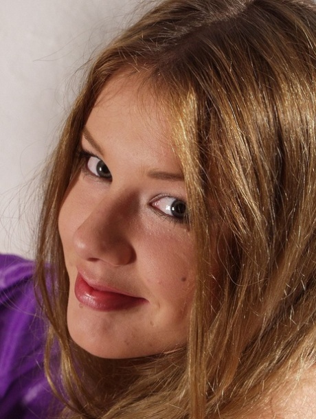 Teen Dreams Nude Pics