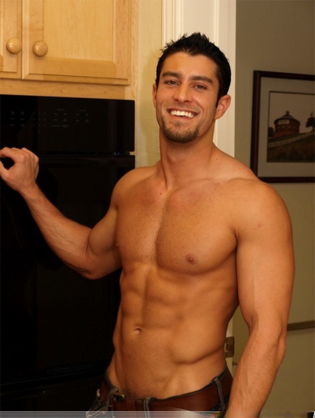 Sexy muscular stud Cody Cummings wanks his big rod on the kitchen counter
