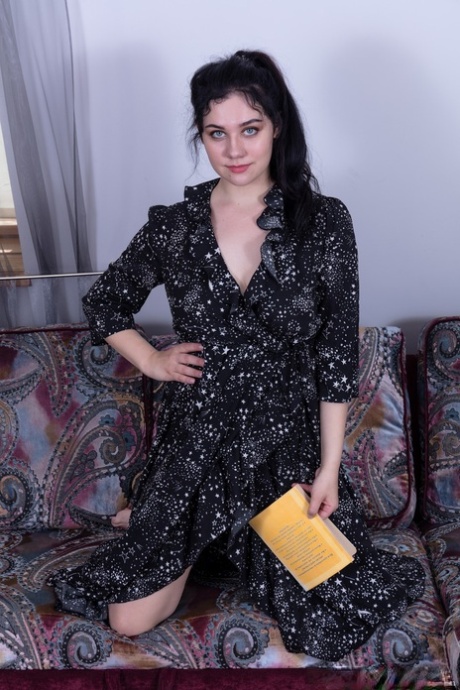 Raven-haired American Alicija Castro unveils her tits & spreads her furry twat