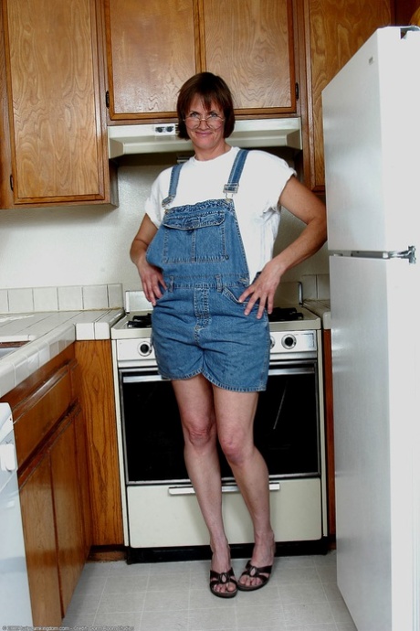 ATK Archives performed by Marie Naked Pictures